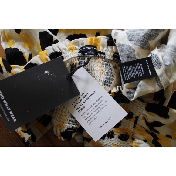 WWW NWT Linen Short Sleeve Smocked Bardot Top Cheetah Geometric Print S - Picture 13 of 13